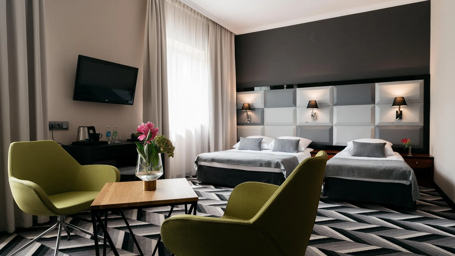 Hotel Apis Krakow