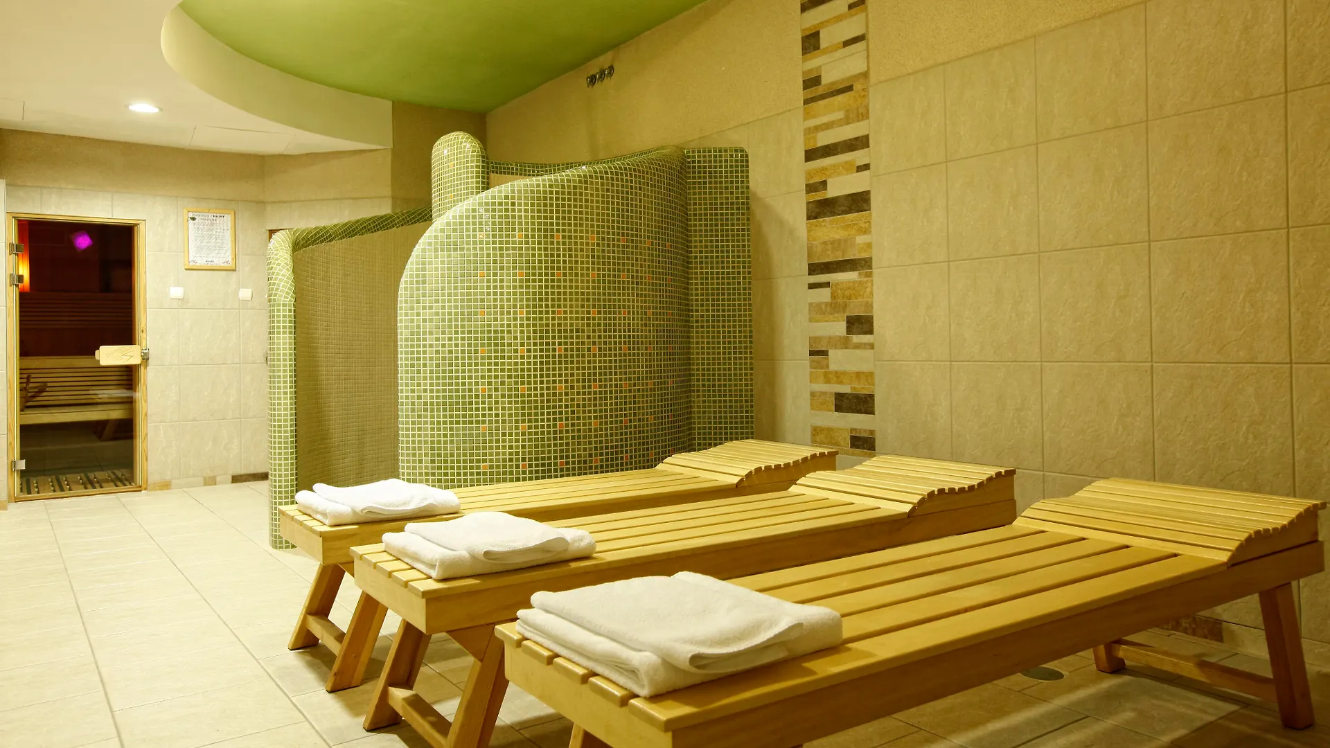 Hotel Apis Krakow