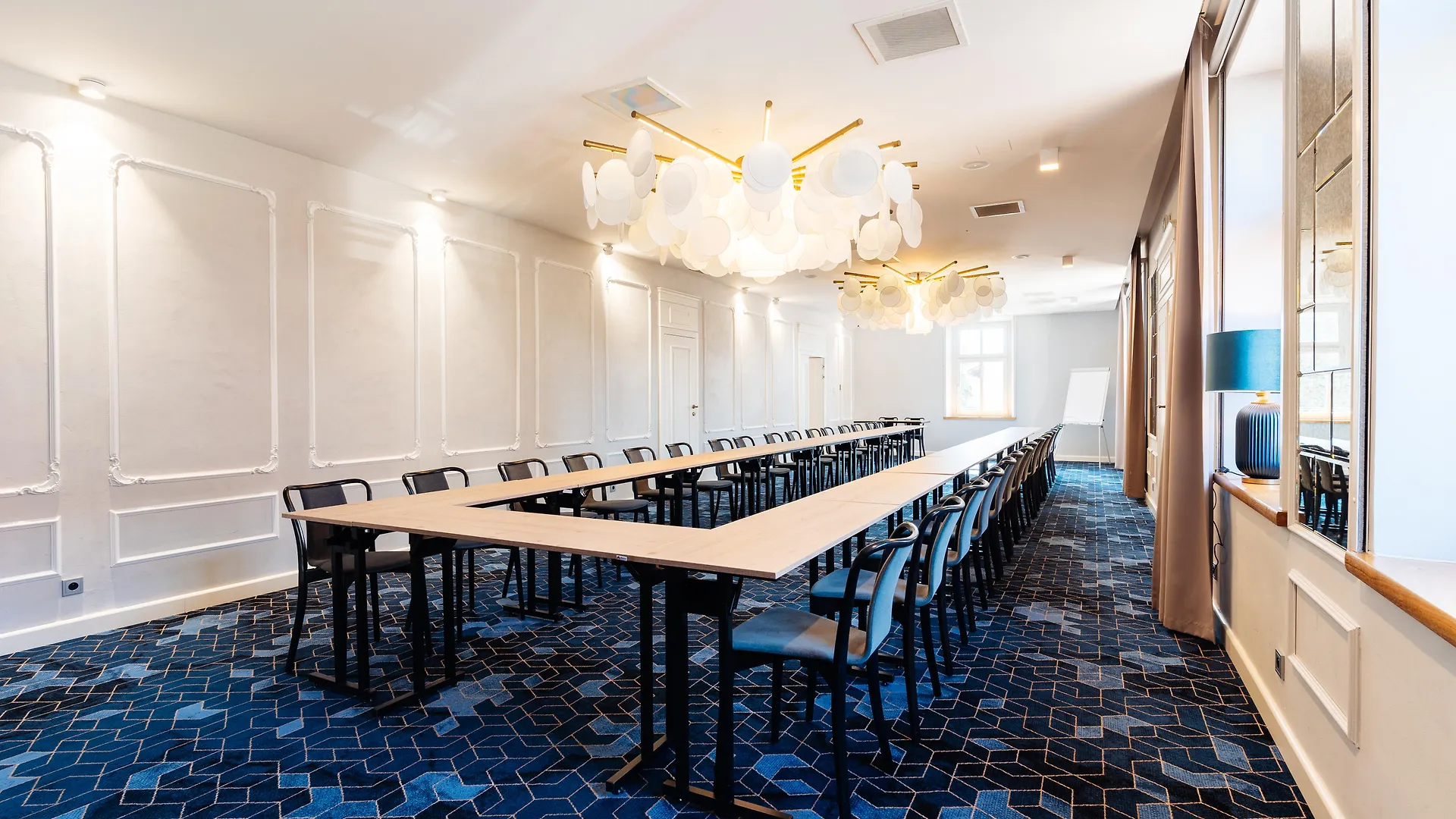 Hotel Apis Krakow
