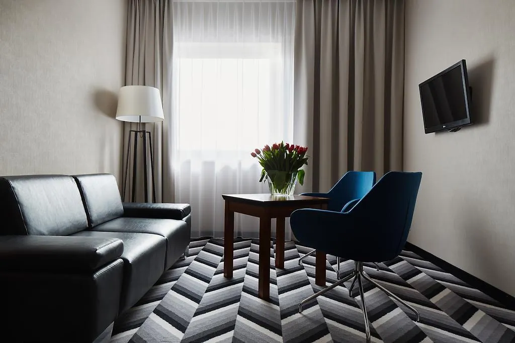 Hotel Apis Краков