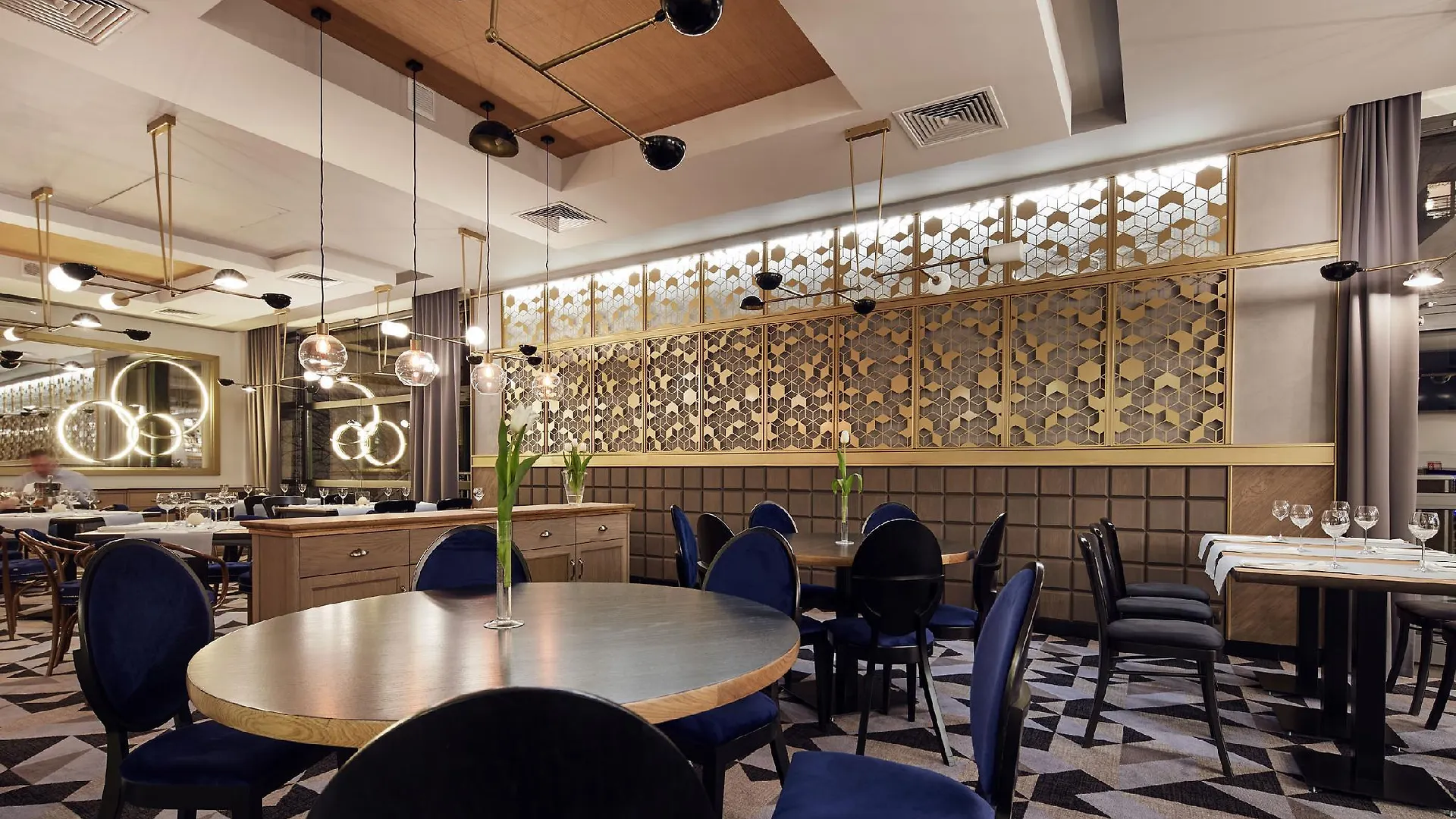 Hotel Apis Krakow