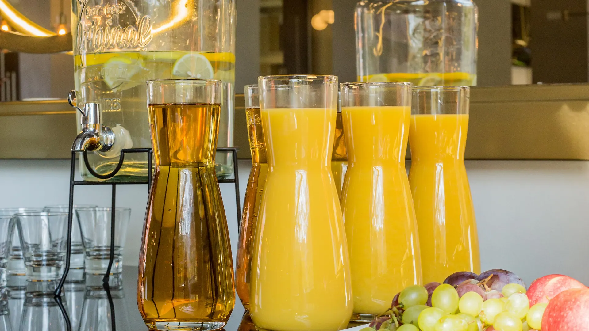 ****  Hotel Apis Krakow Polonya