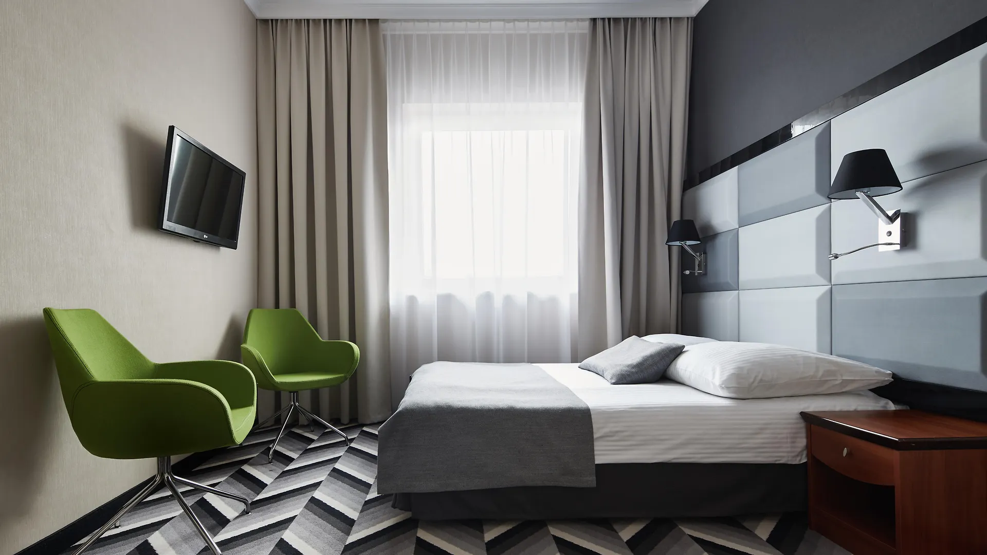****  Hotel Apis Kraków Polska
