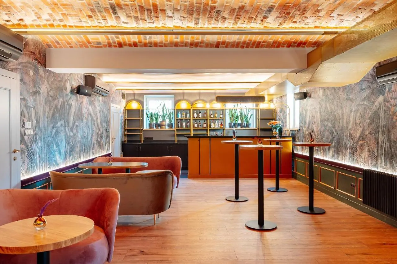 Hotel Apis Kraków 4*,